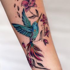 tatuagem beija flor robson carvalho