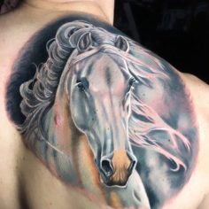 tattoo tatuagem cavalo branco
