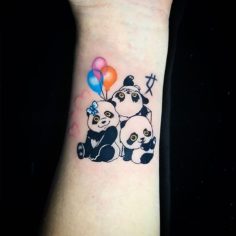 tattoo tatuagem familia de pandas