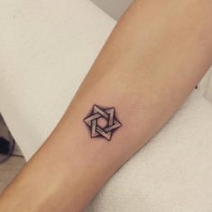 tatuagem estrela de davi