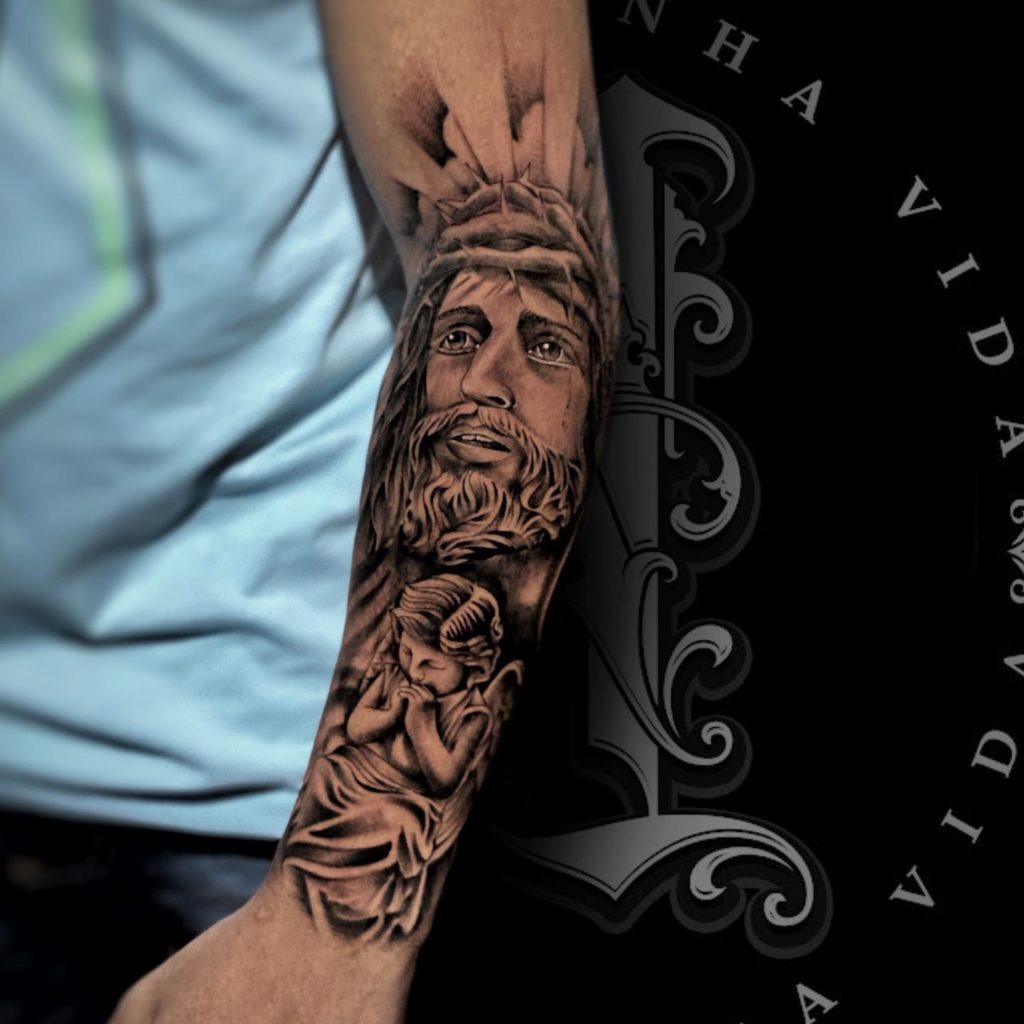 tatuagem jesus com anjinho