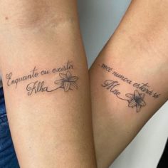 mae e filha tatuagem